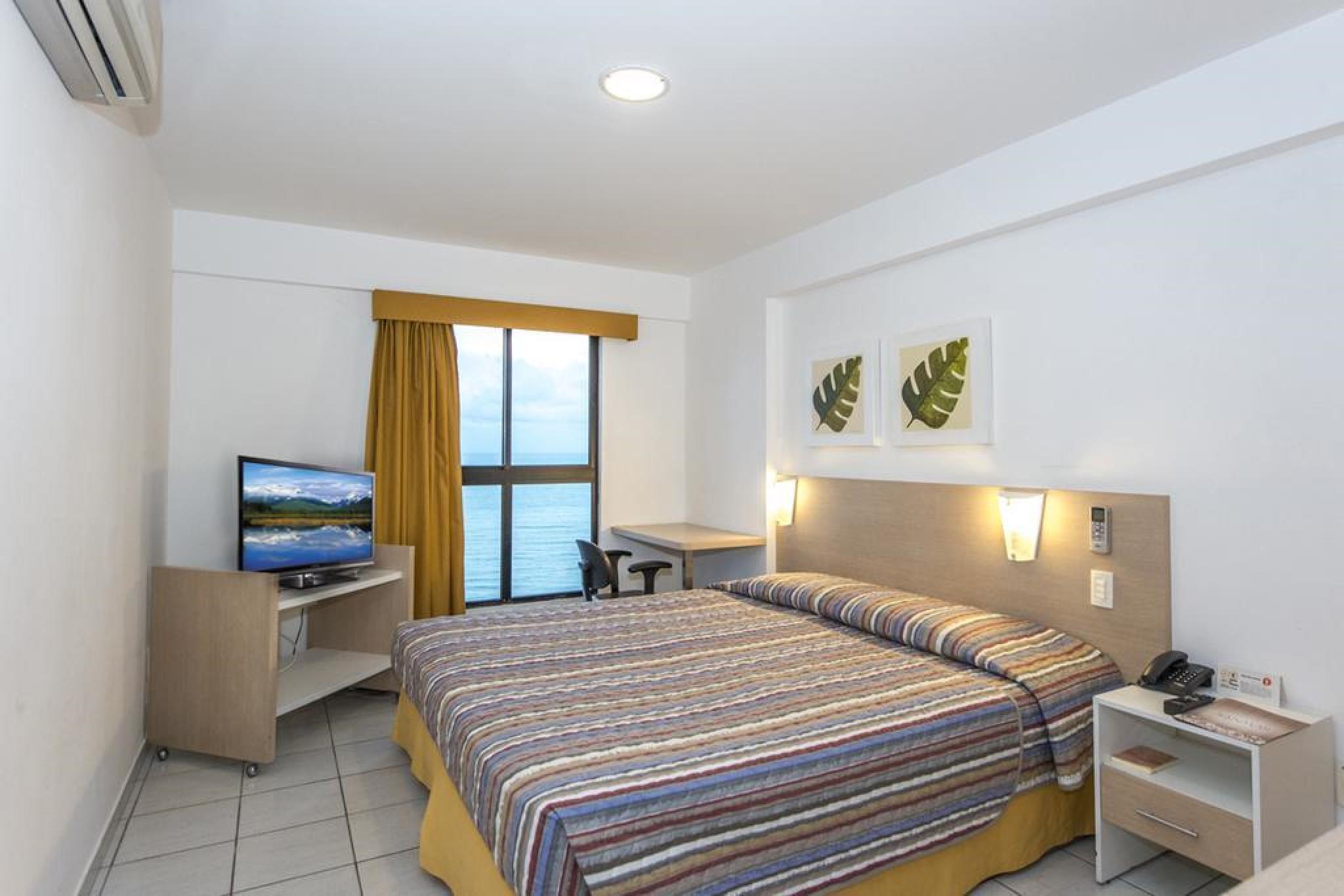 Paradise Flat 4*