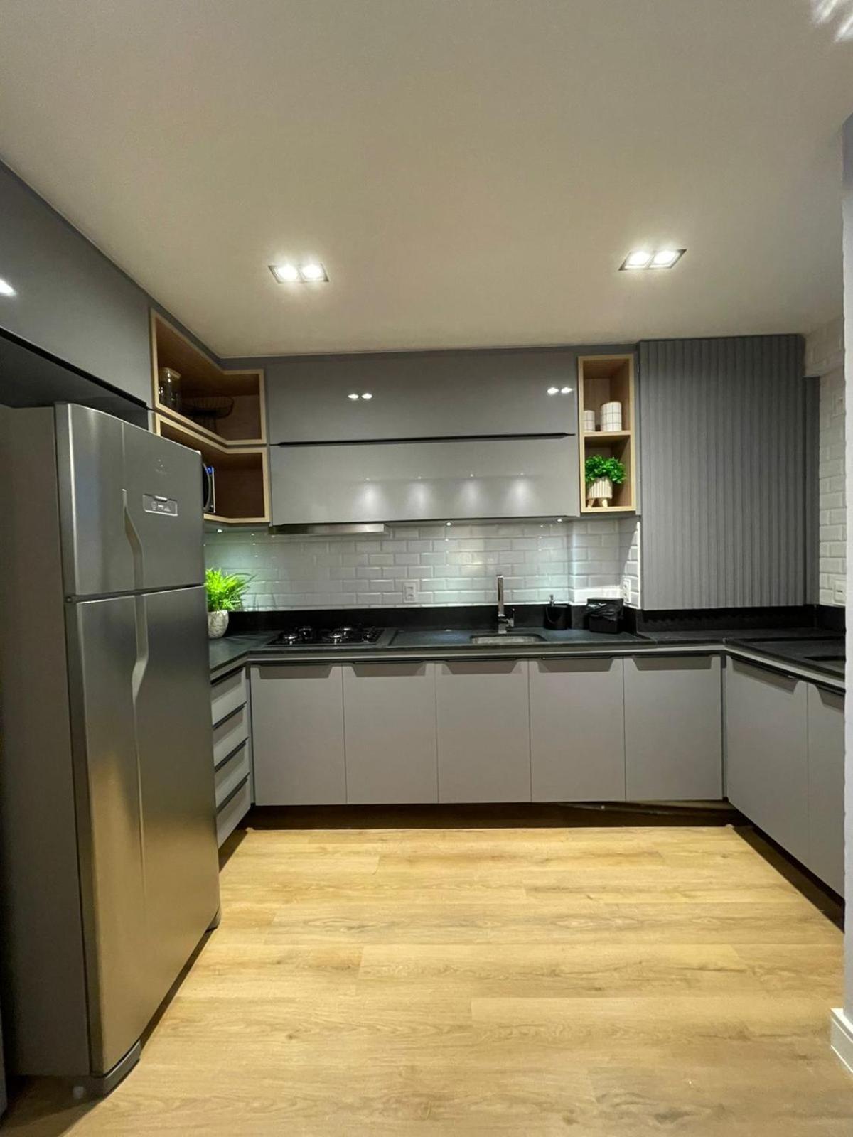Hotel Paradise Flat 4*
